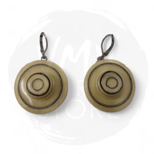 Versos del Pincel - Aretes de Sombrero Pintao - Colgante